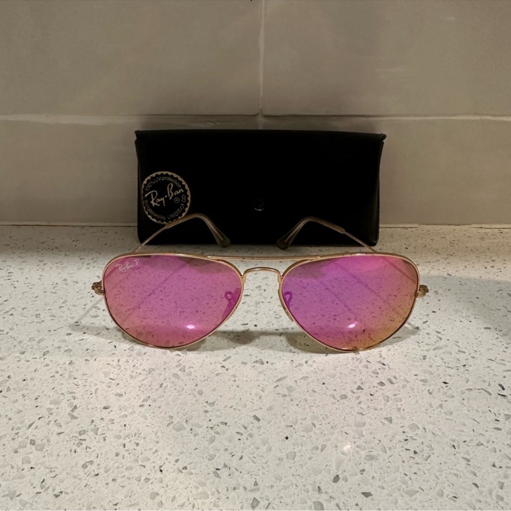 Ray-Ban Gold Pink Aviator Sunglasses
